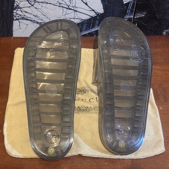 Gucci Transparent Slide Sandals - Picture 7 of 7